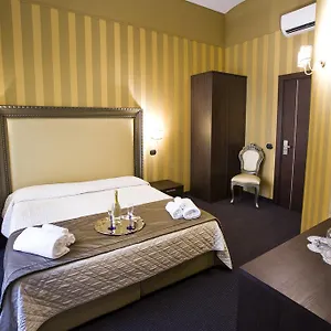 4* Πανσιόν Nice Rome Holiday